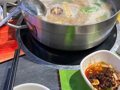 -四季喧黔味豆米火锅(万达广场店)
