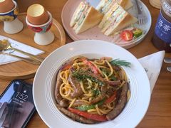 -洛蒂·咖啡与轻食
