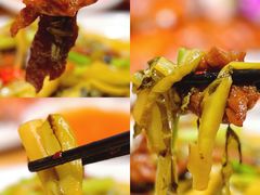 自制酸菜炒牛肉-宏记广东客家菜(丰汇店)