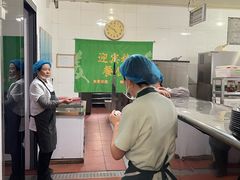 取冰淇淋区-迎宾楼(解放西街店)