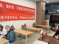 -陆长玖古法猪脚饭(玄风桥店)