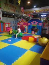 -开心哈乐亲子乐园(东森时尚百货店)