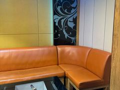 -蓝尊量贩(黄河路店)