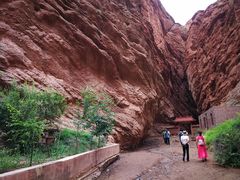 -天山神秘大峡谷