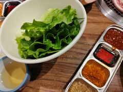 -明洞阿姨·韩式酱蟹烤肉·创意料理(三元桥店)