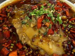 -李双猪·小龙虾·烧烤·羊肉煲(乐山店)