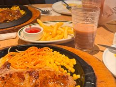 -菲滋意式餐厅(富阳东方茂店)