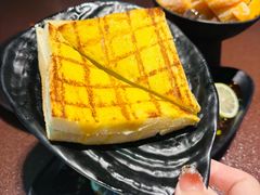 -曼听小寨海鲜烧烤·大连辣炒大王(盖州街店)