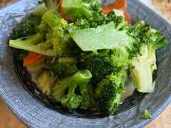 -维吾尔餐厅(宜山路店)