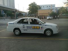 -车小二·百顺驾校·四通西校区