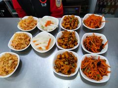 -牛一嘴·兰州牛肉面·大盘鸡(财富中心店)