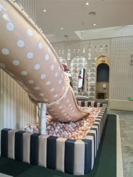 -奈尔宝·儿童乐园·亲子餐厅(华采天地店)