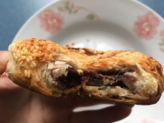 豆沙烧饼-朱记小郑酥烧饼(建康路店)