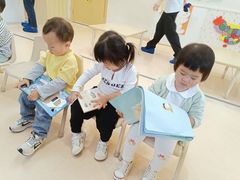 -好奇星国际托育(金地自在城校区)