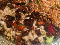 -小鱼小牛·鱼牛干锅·脆鱼火锅(世欧广场店)