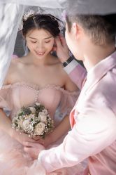 点击看大图 -挪娅婚纱摄影皇家会所