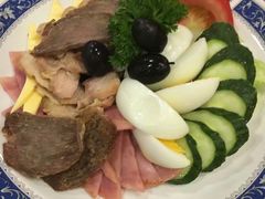 -玫瑰园西餐厅(新华大厦店)