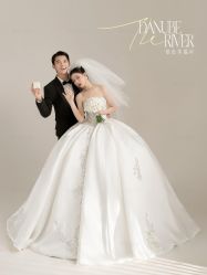 -雅云婚纱摄影工作室旗舰店