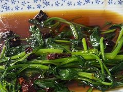 -天天向上素食餐厅(五台山店)