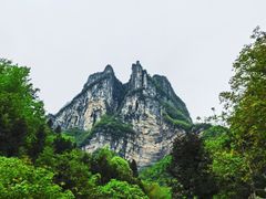 -鹿院坪生态旅游景区