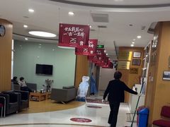 -雅悦齿科(顾村公园店)