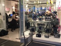 -王权免税店(廊曼机场店)