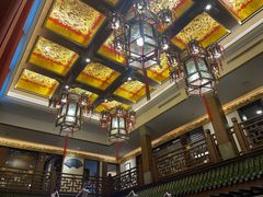 -梅龙镇酒家(南京西路总店)