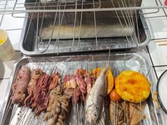 -喜悦小串丹东小黄牛海鲜烧烤大排档(民主广场店)