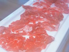 -来龍儿鲜切牛肉自助老火锅