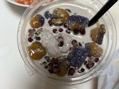 -广信牛奶甜品世家(台东店)