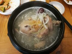 -长寿参鸡汤(朝韩风情街店)