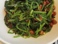 果仁菠菜-叁拾壹克饺子·东北菜(国贸店)