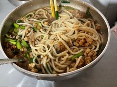 -正宗杨记普洱酸醋米线(总店)