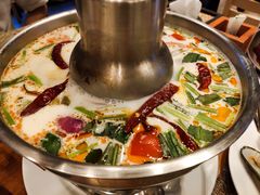 -Chom Cafe and Restaurant