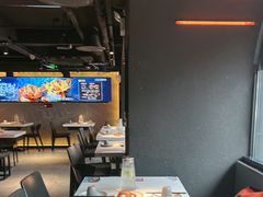 -鸣记脆皮烤鱼·海鲜烤鱼(三八广场店)