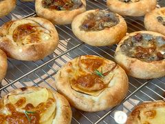-VERIE BAKEHOUSE