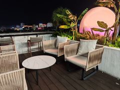 -悦吧·360°全景天台酒吧(象山店)