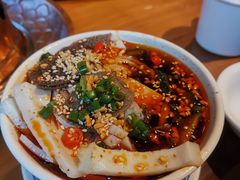 功夫双脆-炉小二铜锅牛蛙•川湘菜(三里屯店)