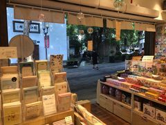 -猫的天空之城概念书店(杭州南宋御街店)