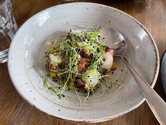 小鱿鱼配小甘蓝-BOR Eatery(安福路店)