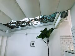 -Onirii Coffee(长乐路店)