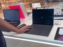 -华硕电脑ROG玩家国度·售后维修中心(虹桥天街店)