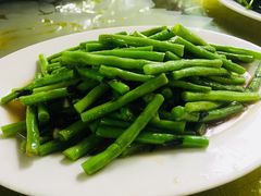 紫苏炒豆角-荔枝园美食山庄(贞山风景区店)