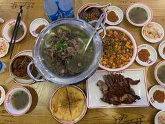 -冯四孃跷脚牛肉·川菜(徐州云龙店)