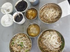 -正宗杨记普洱酸醋米线(总店)