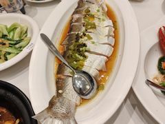 -万龙洲海鲜(大兴绿地缤纷城店)