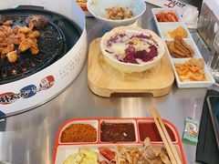 -朴太院·烤肉万岁·创意首尔料理(中联广场店)