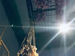 -何兮花店·气球派对鲜花店(马桥银春路万科城店)