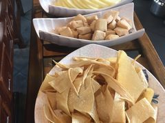 -亿诣蝎府炸酱面羊蝎子火锅(酷车小镇店)