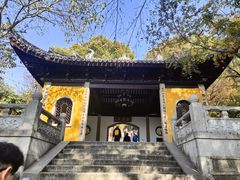 -灵岩山风景区